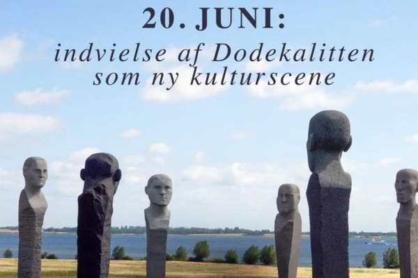 🗿 Indvielse af den 12. sten i Dodekalitten