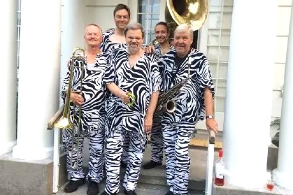 Sommerfest i Radsted Jazzklub m. DENTRISTE TRIO og ZEBRASS